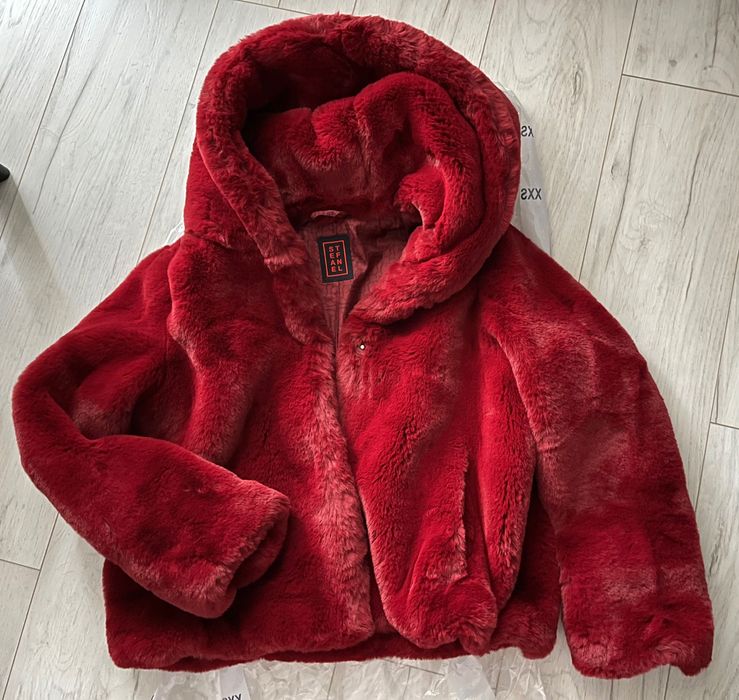 Futerko Stefanel S burgundowe