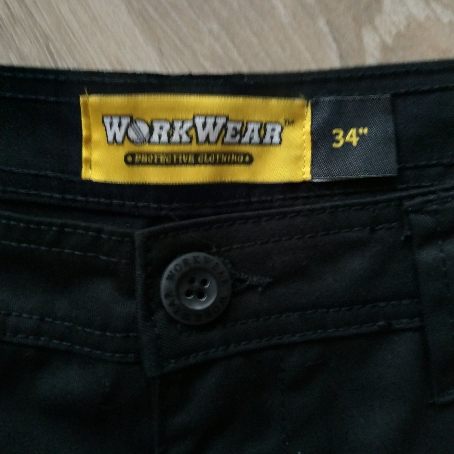 Work wear шорты рабочие размер 34, новые.