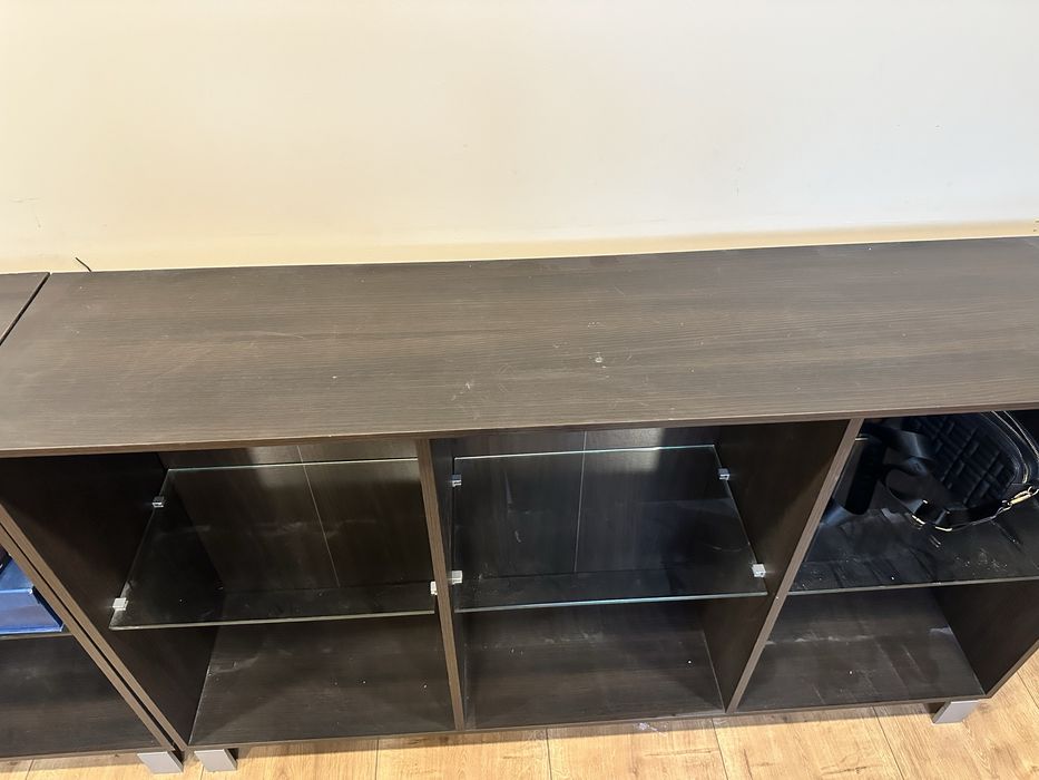 Regał na książki, komoda Transport