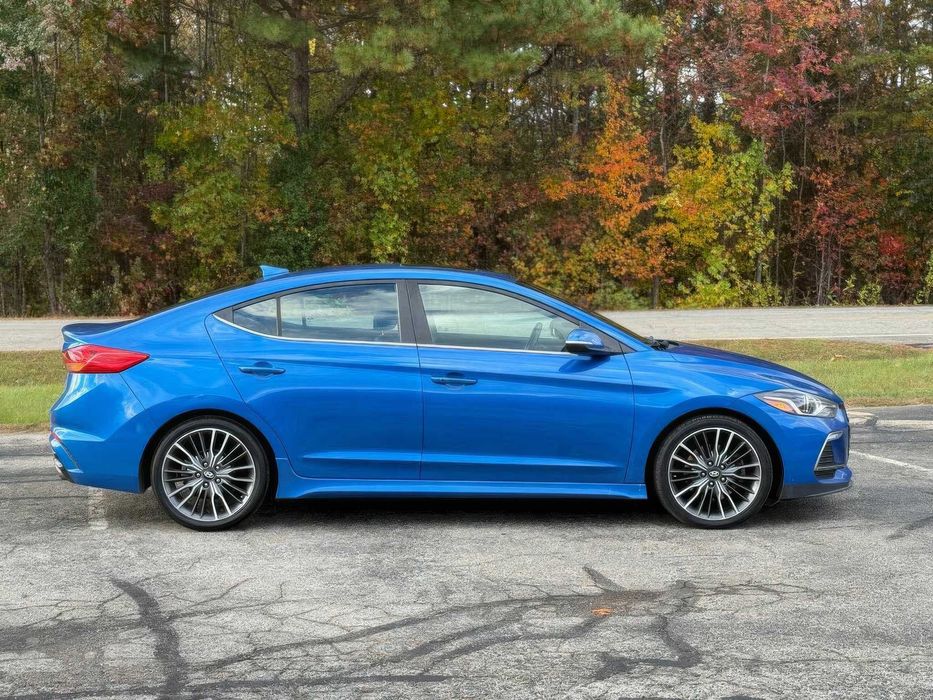 Hyundai Elantra      2018