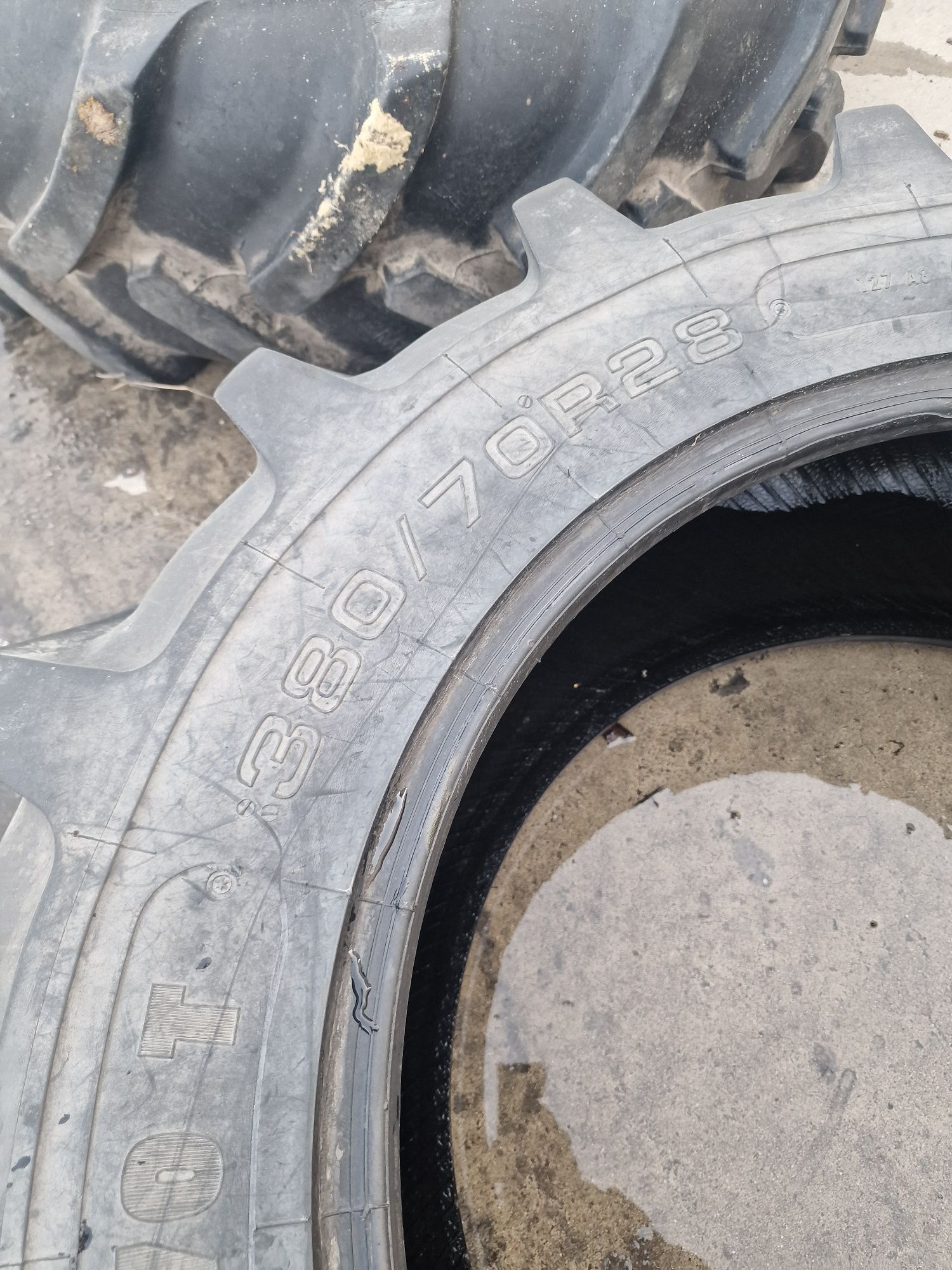 Opony Mitas 380/70 r28 500zl za dwie