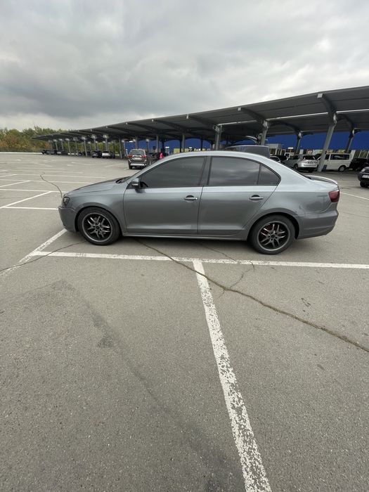 Продам Volkswagen jetta 6