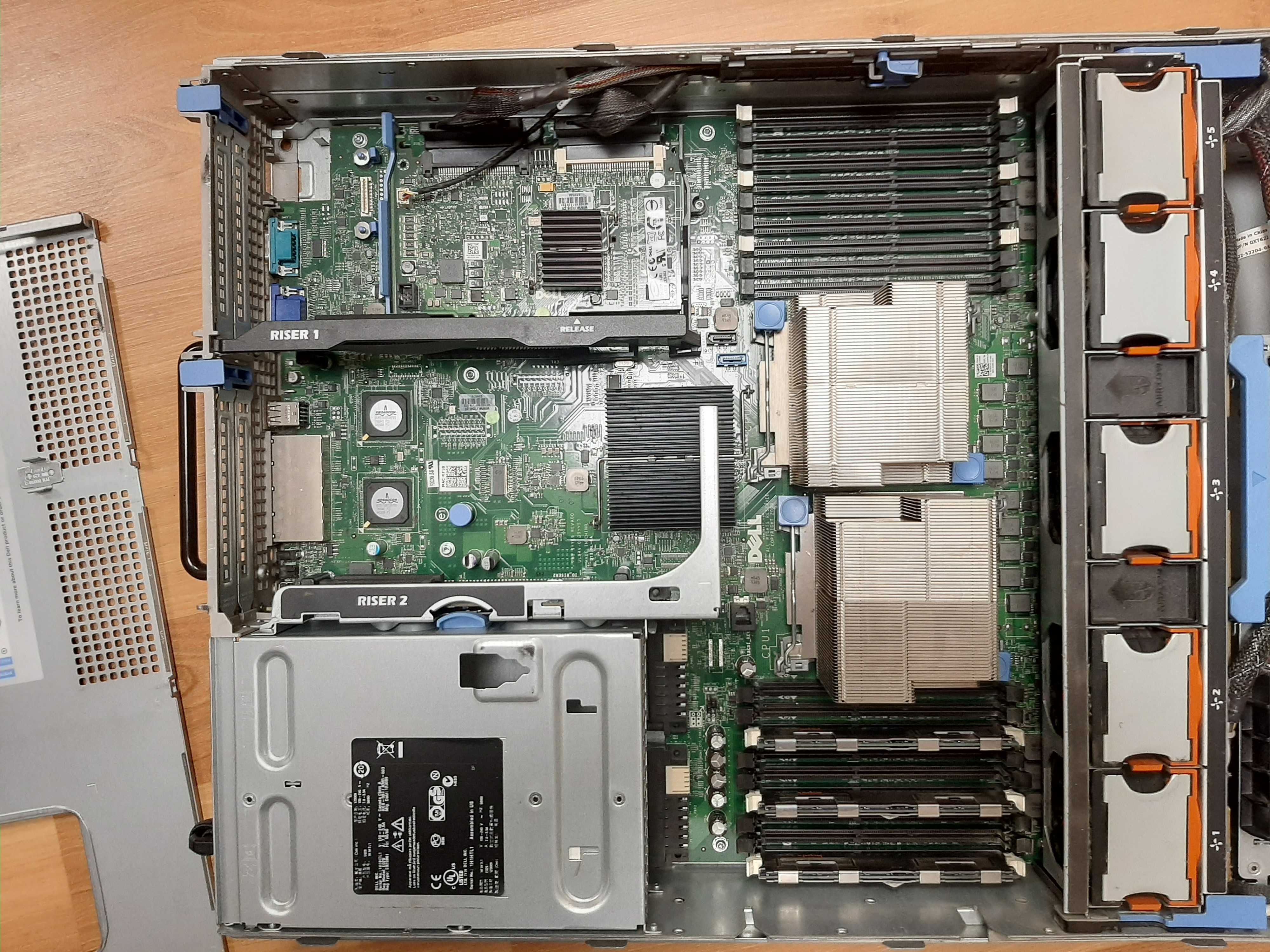 Sprzedam serwer DELL r710 QC x5650 12GB RAM 6x 3,5
