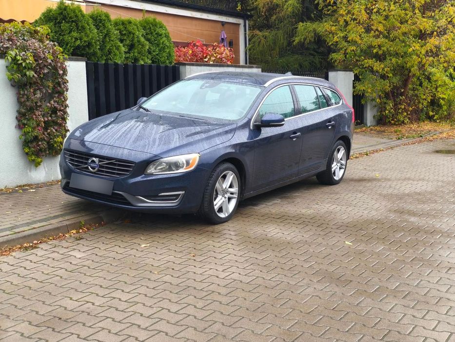 Volvo V60 Volvo V60 T5 250KM AWD LPG