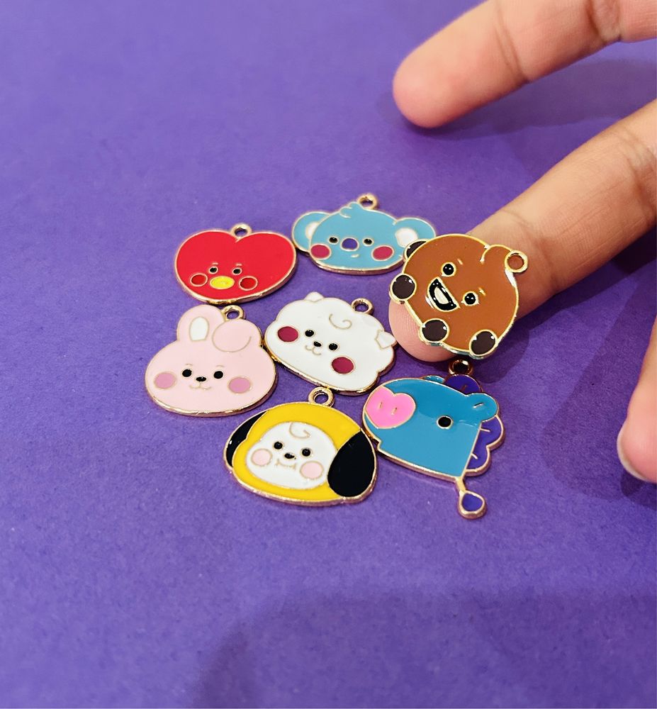 BT21 (BTS) - Acessórios/medalhas