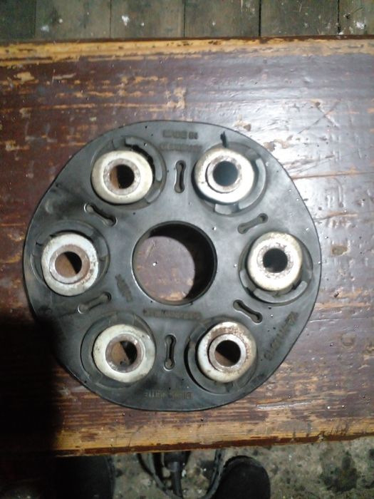 Еластична муфта мерседес