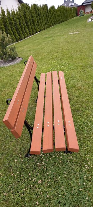 meble ogrodowe na żeliwnych nogach