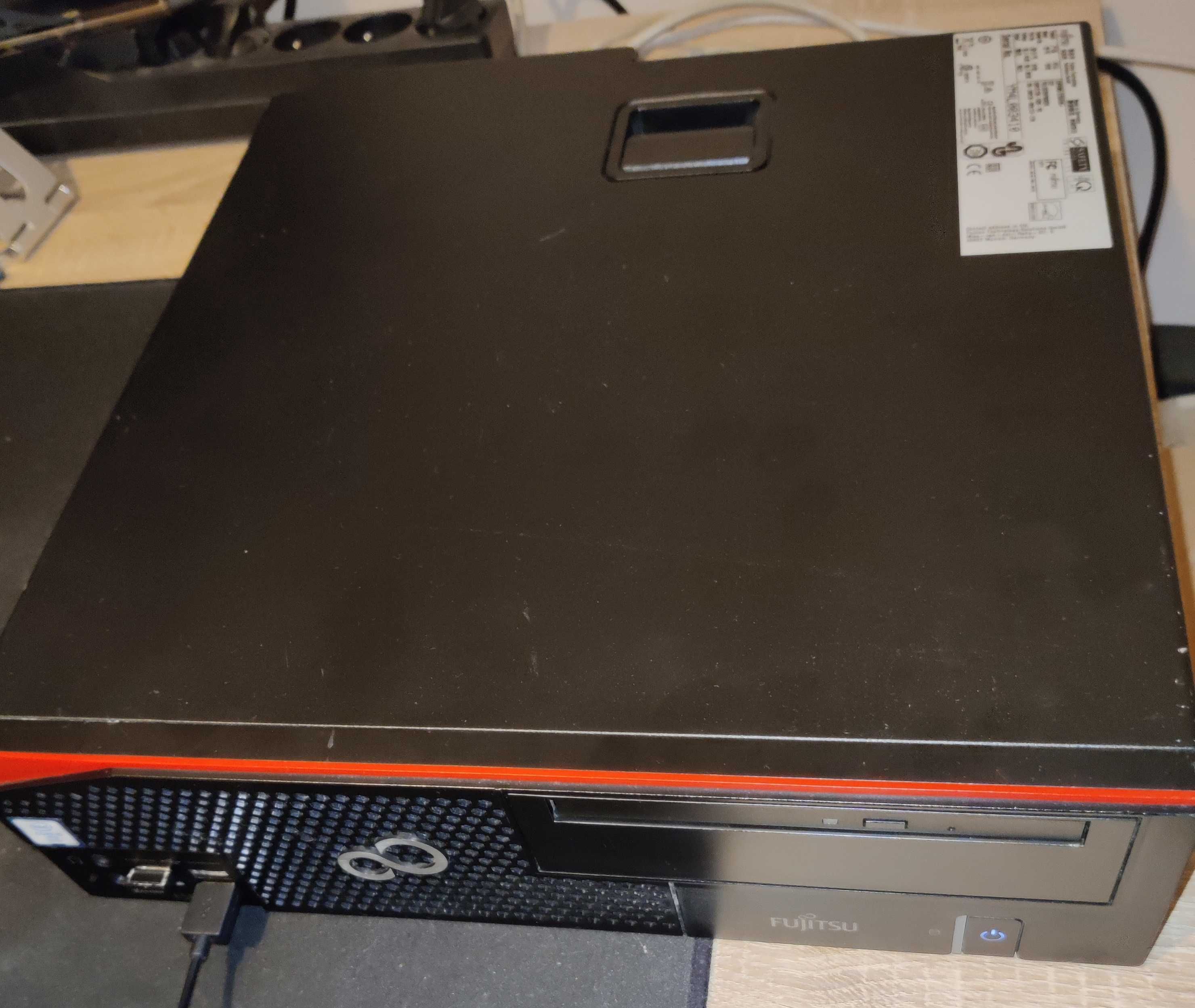 Fujitsu Esprimo D756 i5-6500 8GB 500GB
