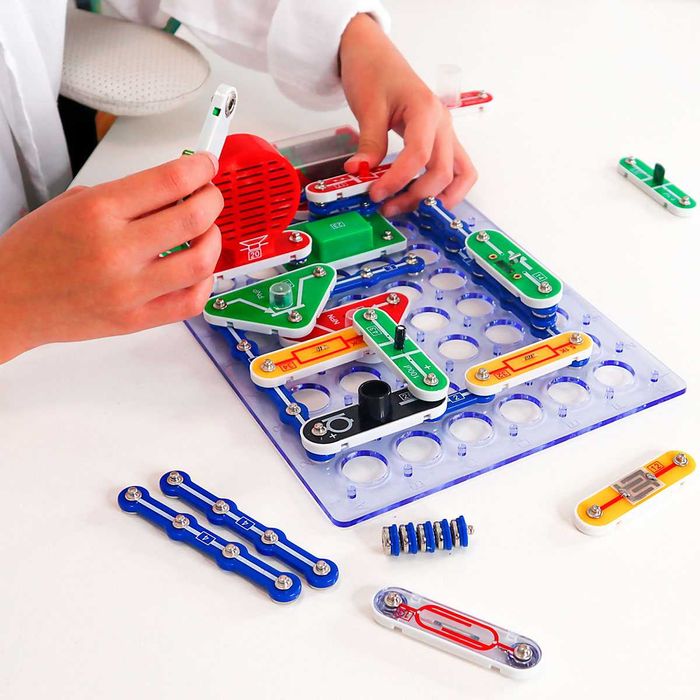 D70707 Конструктор електронний Doka 320 схем