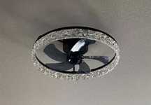 Lampa LED z wentylatorem czarna pilot aplikacja