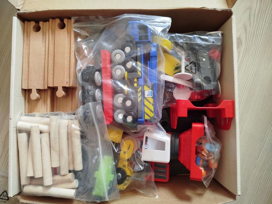 Jak nowy KOLEJKA NA BATERIE  Plac budowy duży zestaw Tory 59 elementów