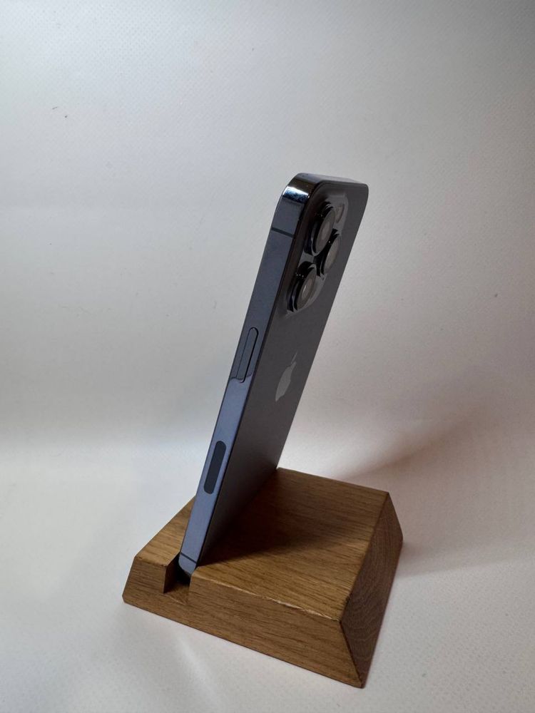 iPhone 13 Pro 256 ГБ, Neverlock, АКБ 88%