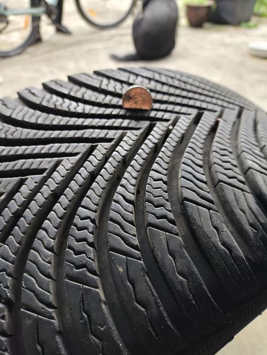 Зимові шини MICHELIN ALPINE 225/45/17