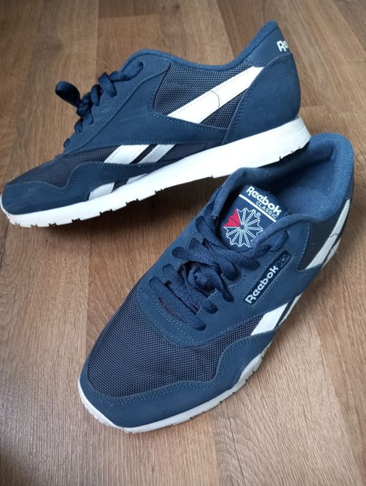 Продам кросівки чоловічі