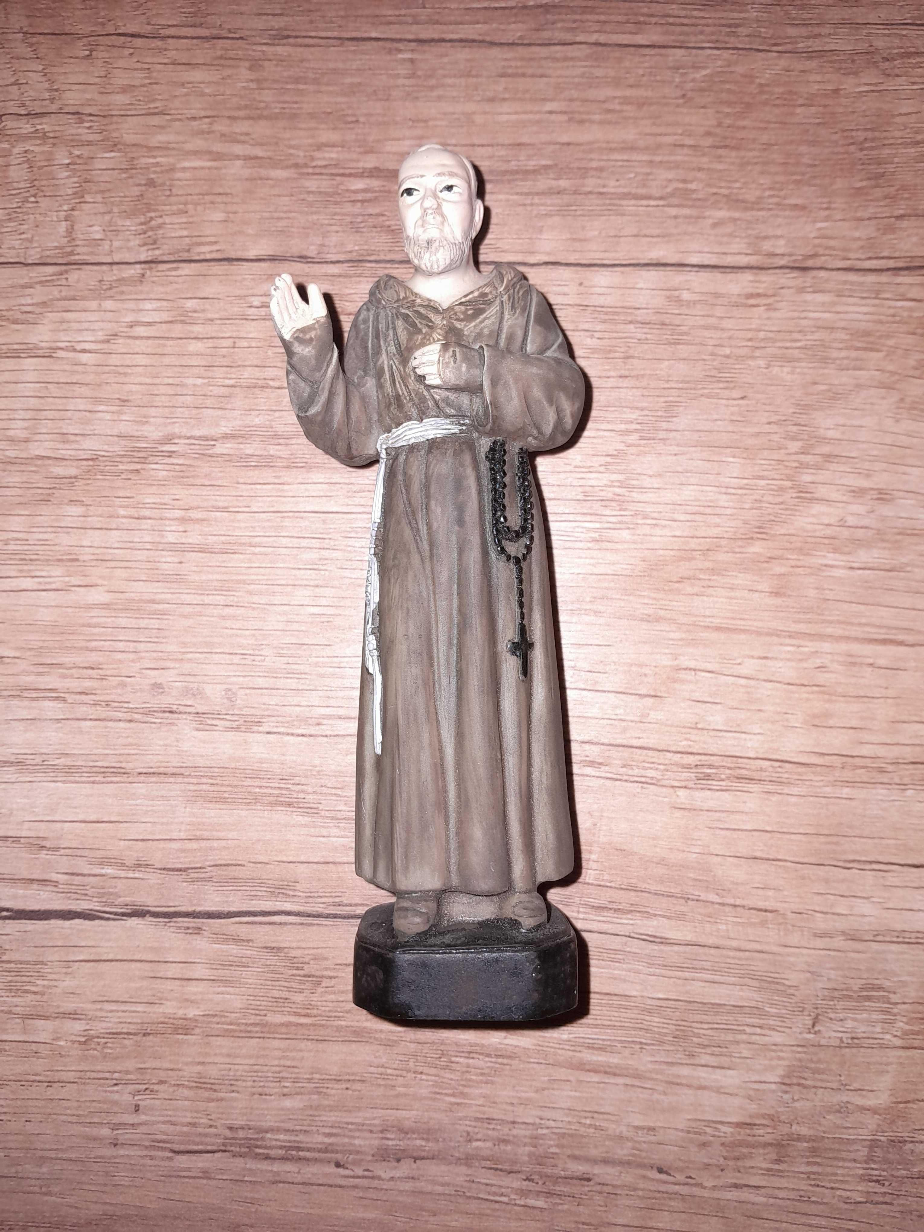 Figura Święty Ojciec Pio z Pietrelciny plus gratis