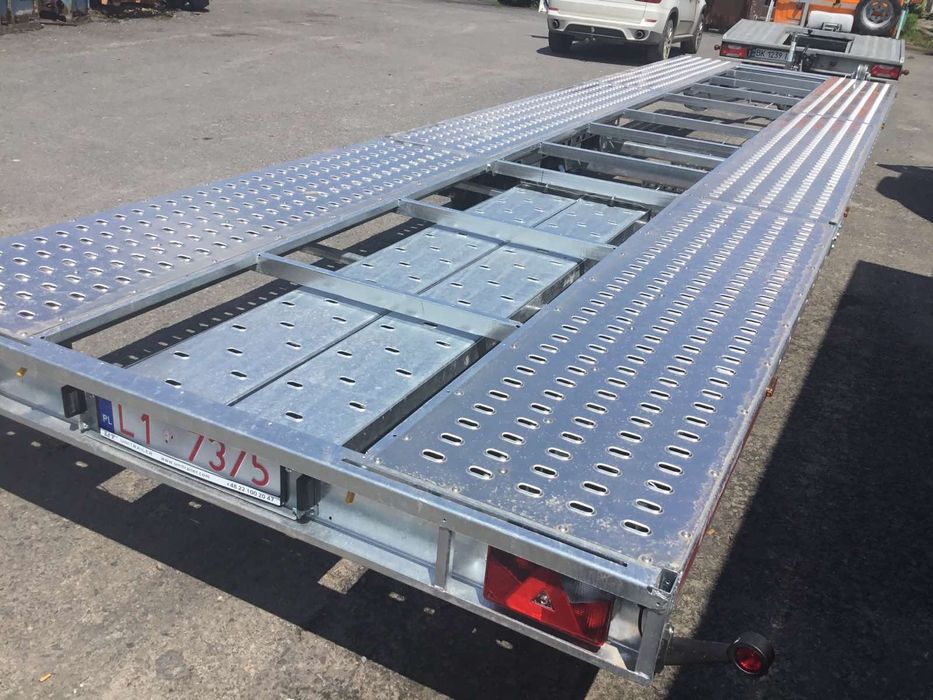 Лавета, лафет, лафета для перевезення легкових автомобілів.