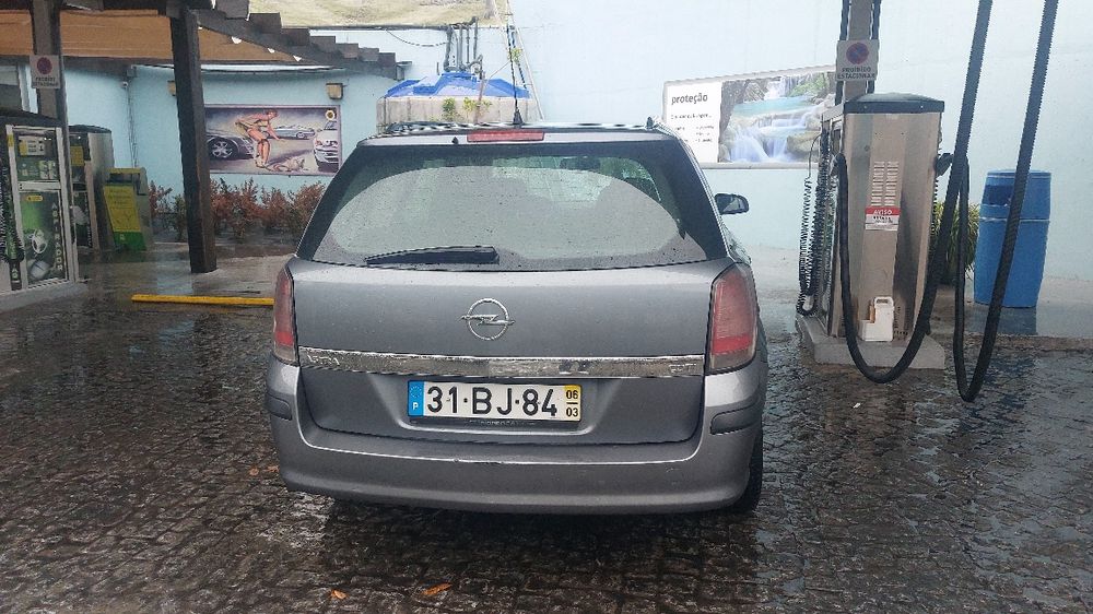 Opel Astra H caravan