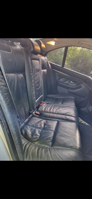 Продам BMW E 39 2.5