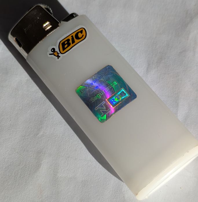 Isqueiros BIC antigo, Made Brasil, com selo, para colecionador