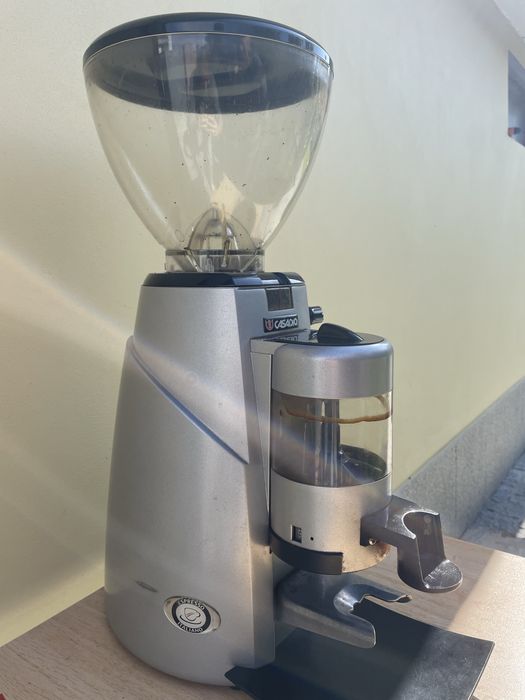 Moínho de café automático Casadio THEO 64 AUT