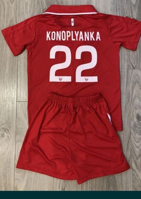 Супер розпродаж футбольних форм для дітей