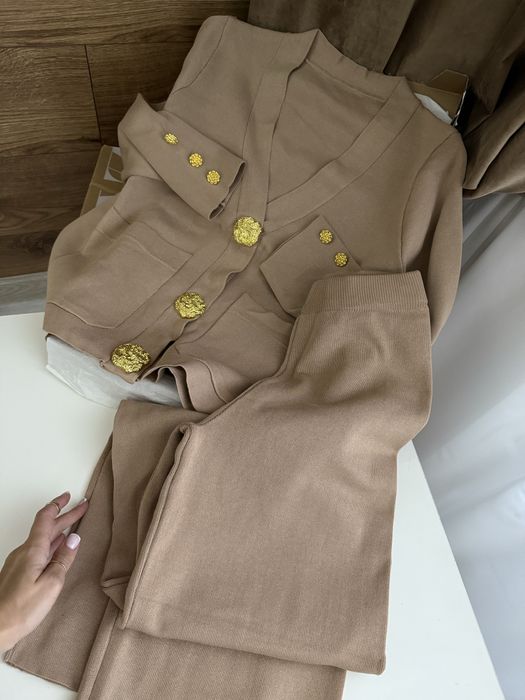 Вʼязаний костюм кардиган зі штанами s