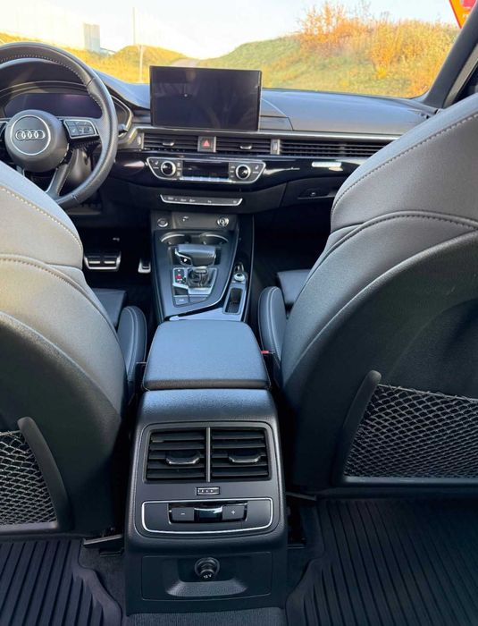 Audi A4 Premium Plus 2020