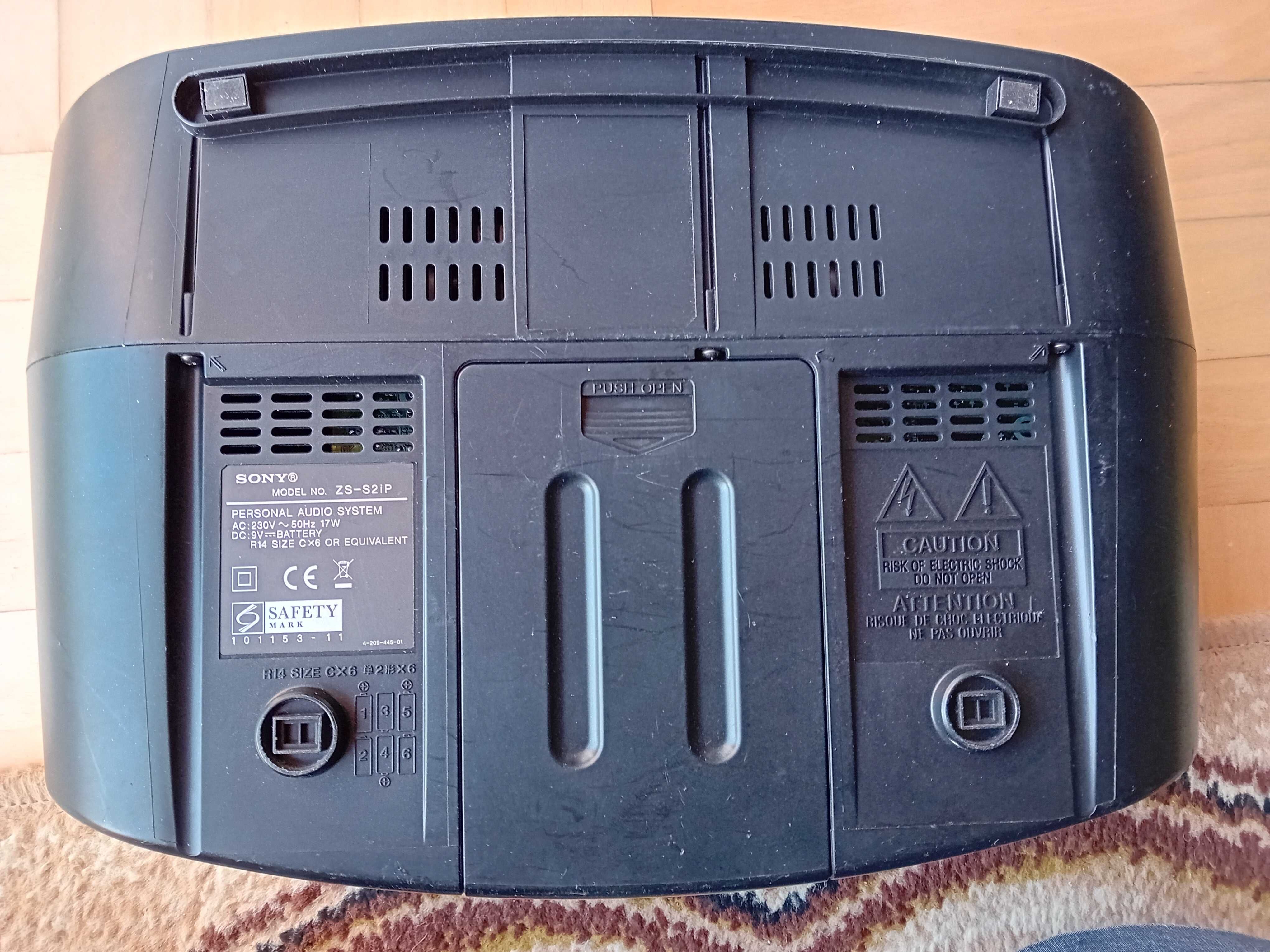 Radiomagnetofon Sony  ZS-S2iP