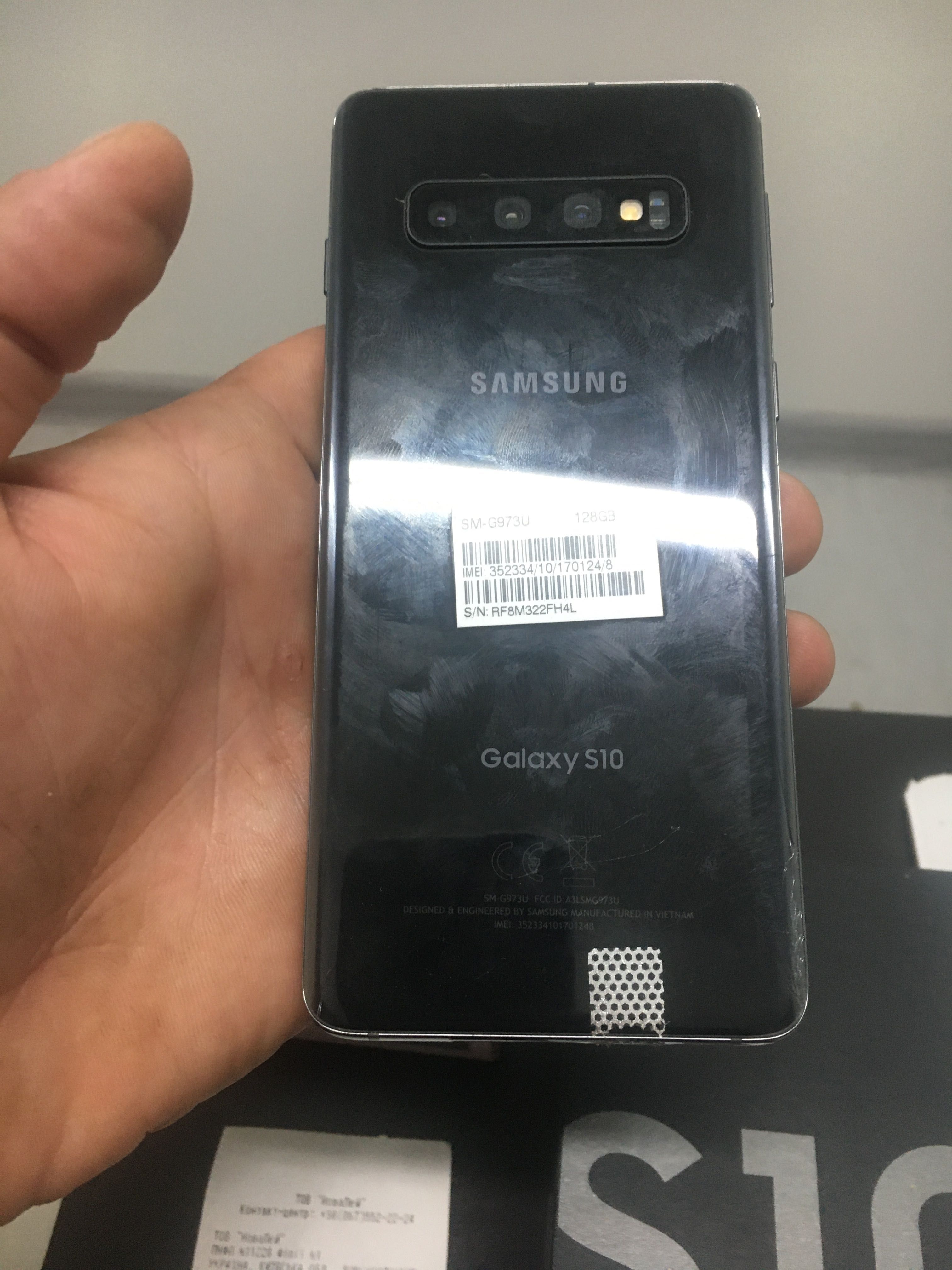 Самсунг S10 новий
