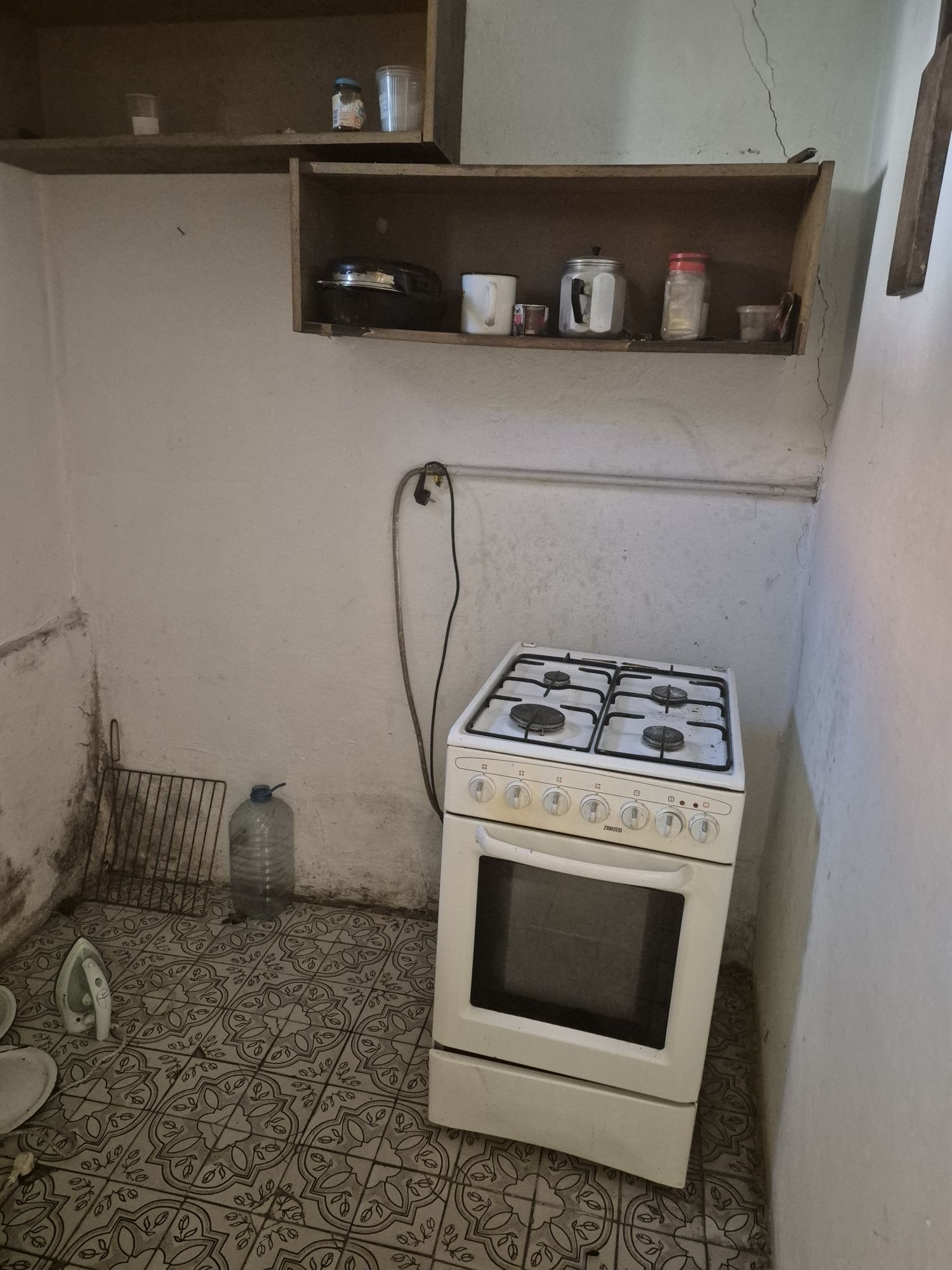 Продаж будинку під реконструкцію Підгоряно.