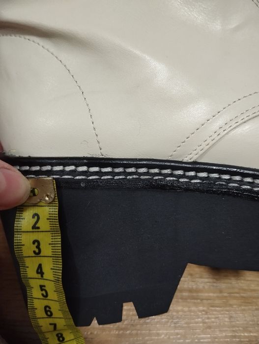 Чоботи демісезонні жіночі, 38 р