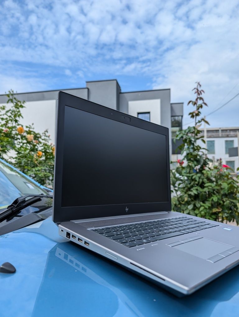 P5200 (16GB)/Ноутбук HP ZBook 17 G5/i7-8850H/32GB/512GB+1Tb HDD/17/IPS