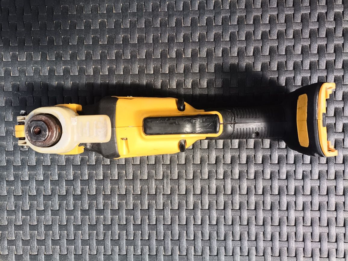 Multitool DeWalt DCS 355 18v