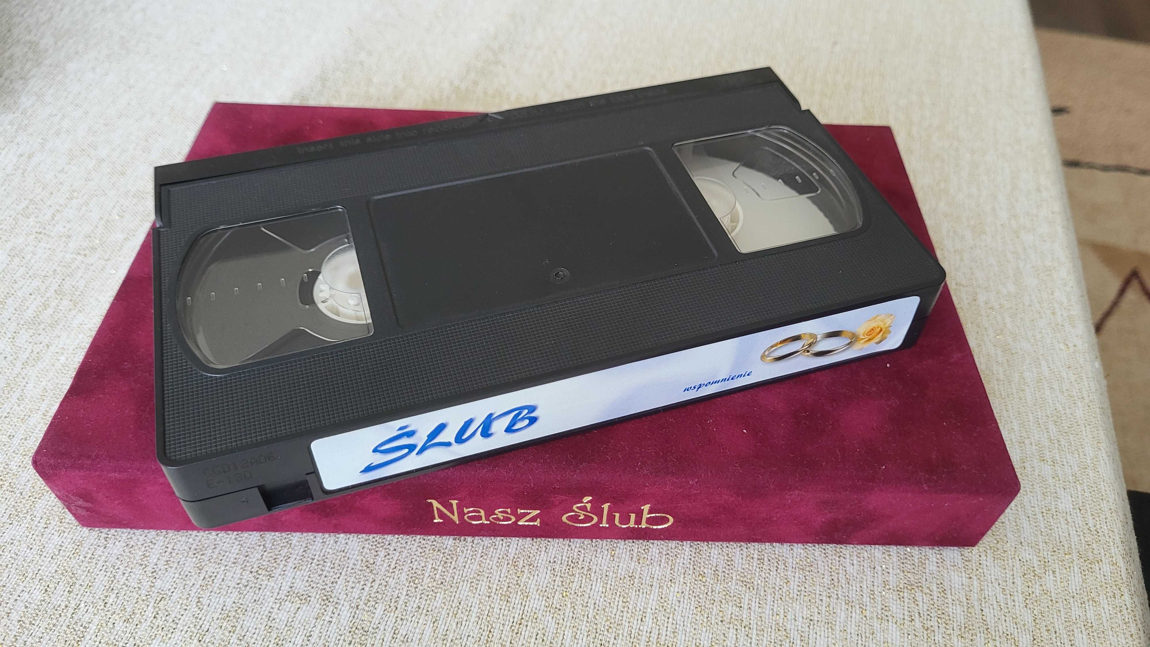 6 kaset VHS w pudełkach
