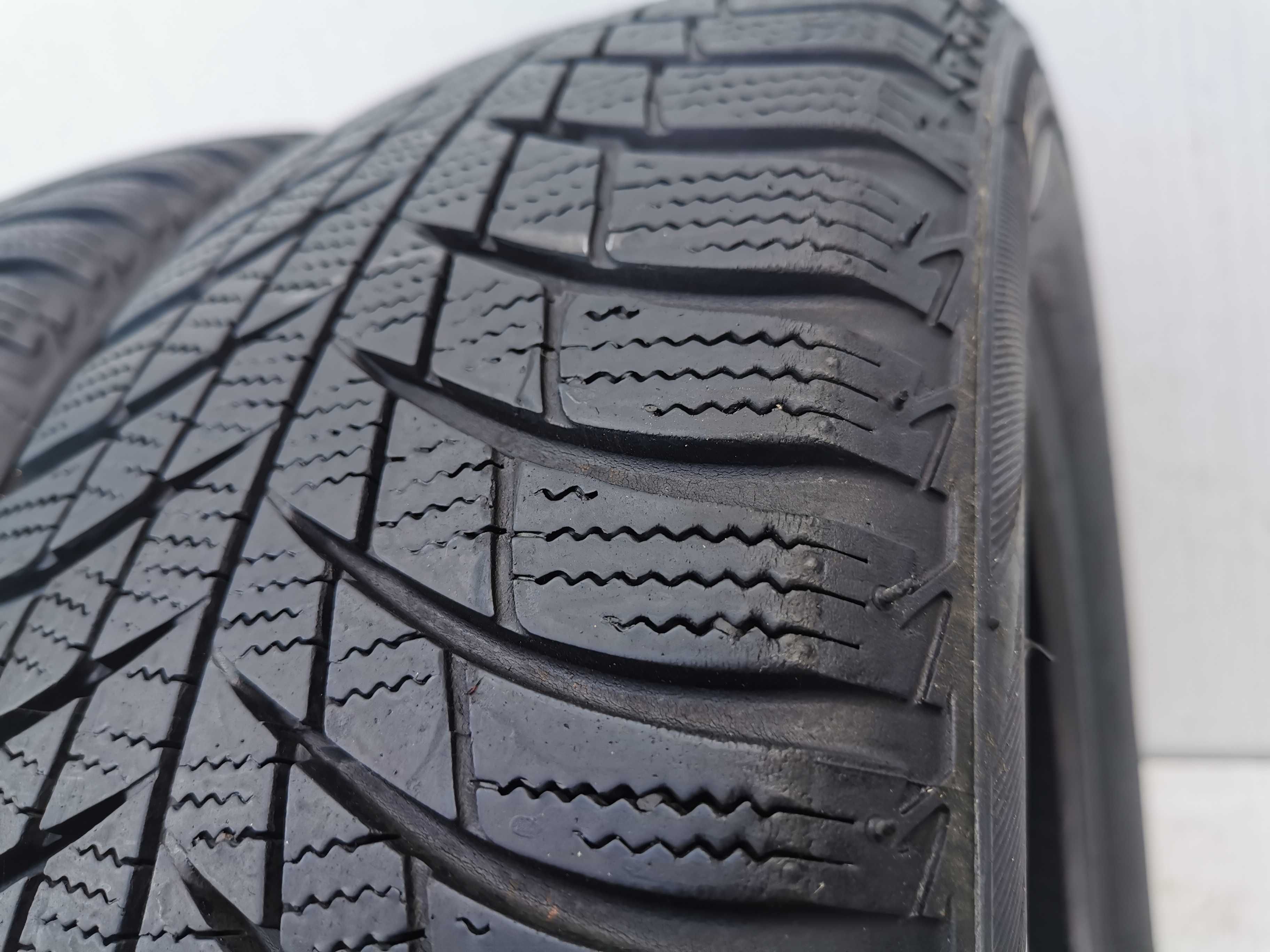 Bridgestone Blizzak LM001 185/60r15 84T 6mm N0247