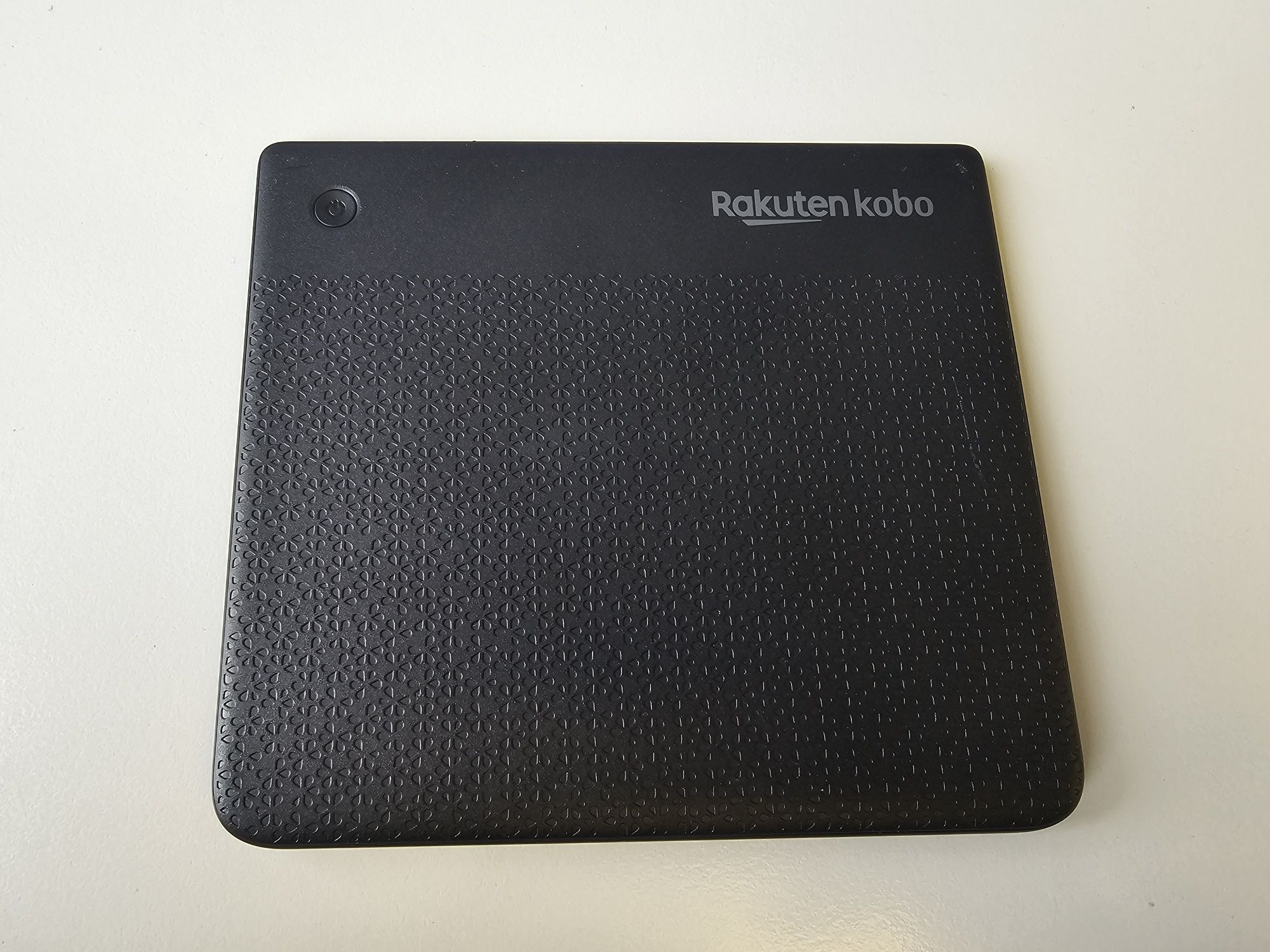 Кольорова електронна книга Kobo Libra Colour 32GB Black E-Ink Kaleido3
