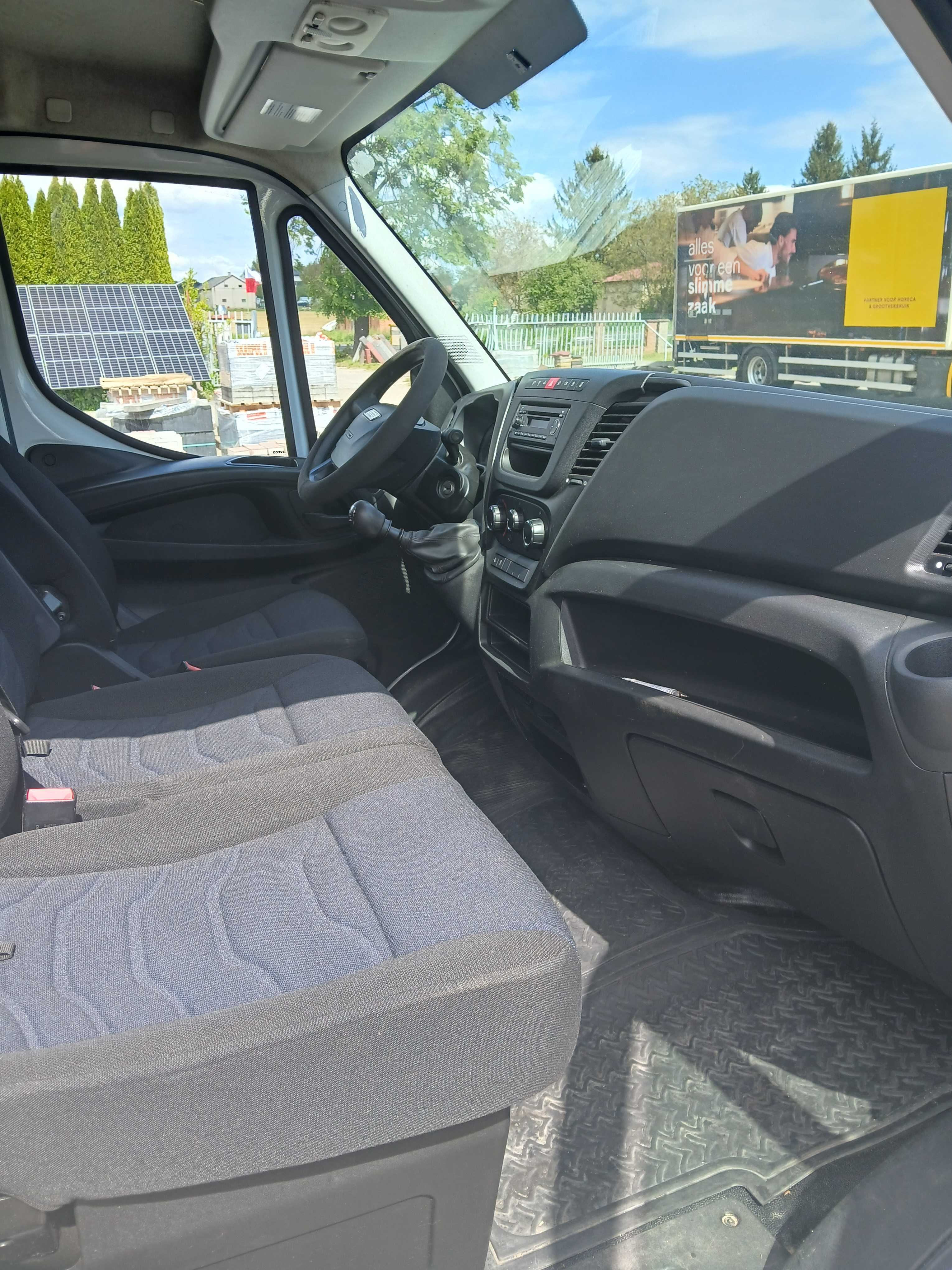Iveco daily 2.3 diesel klima tempomat   kontener 2017 r  polecam