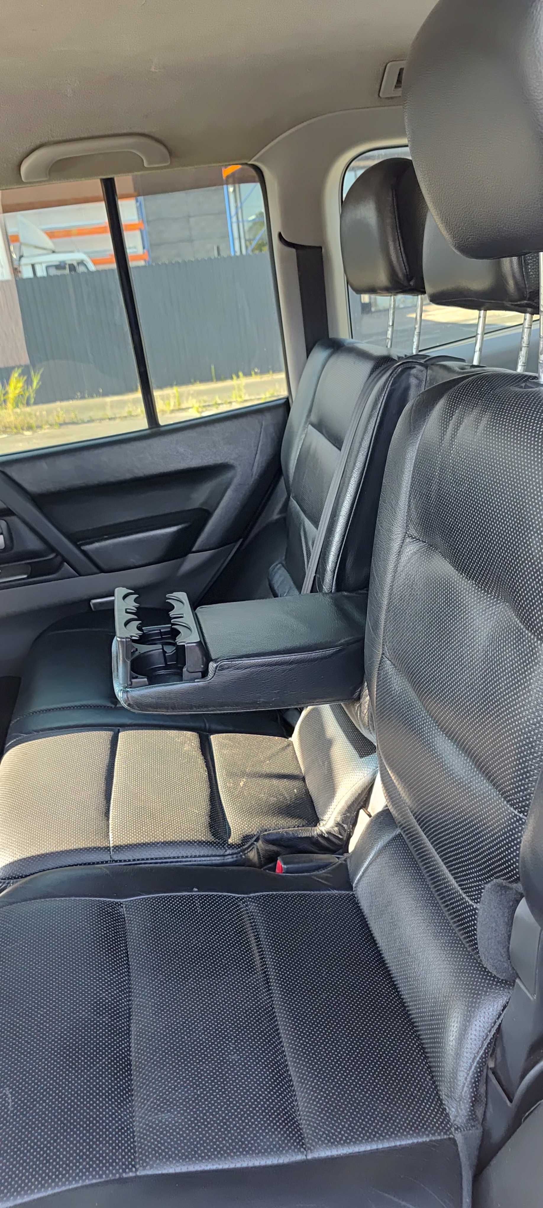 Продам авто Mitsubishi Pajero 2006