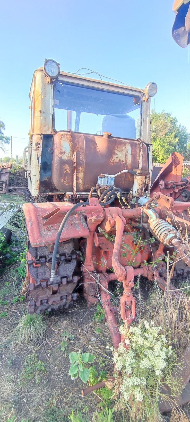 Т 150 гусеничний