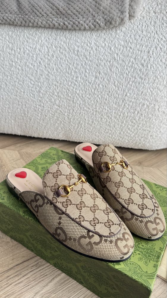 Gucci loafery od reki 42