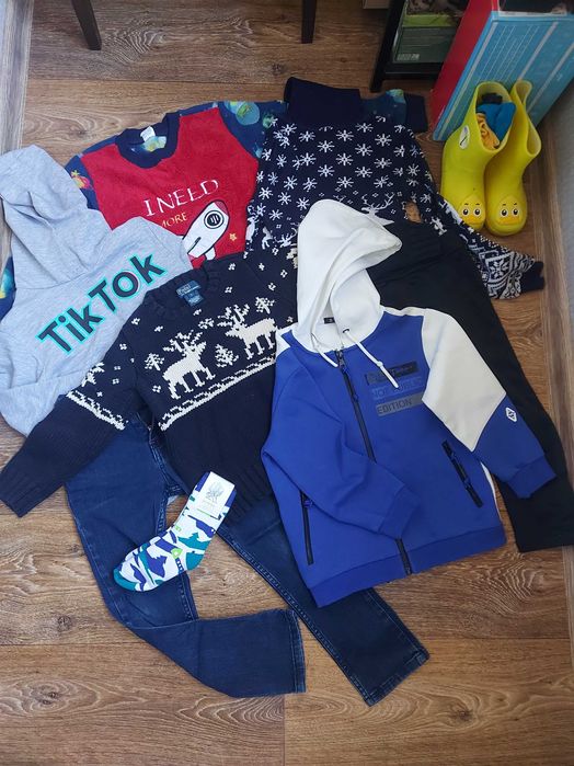 Дитячі речі пакетом (футболки, брюки, рубашки, кофти). Вік 3-6 років.