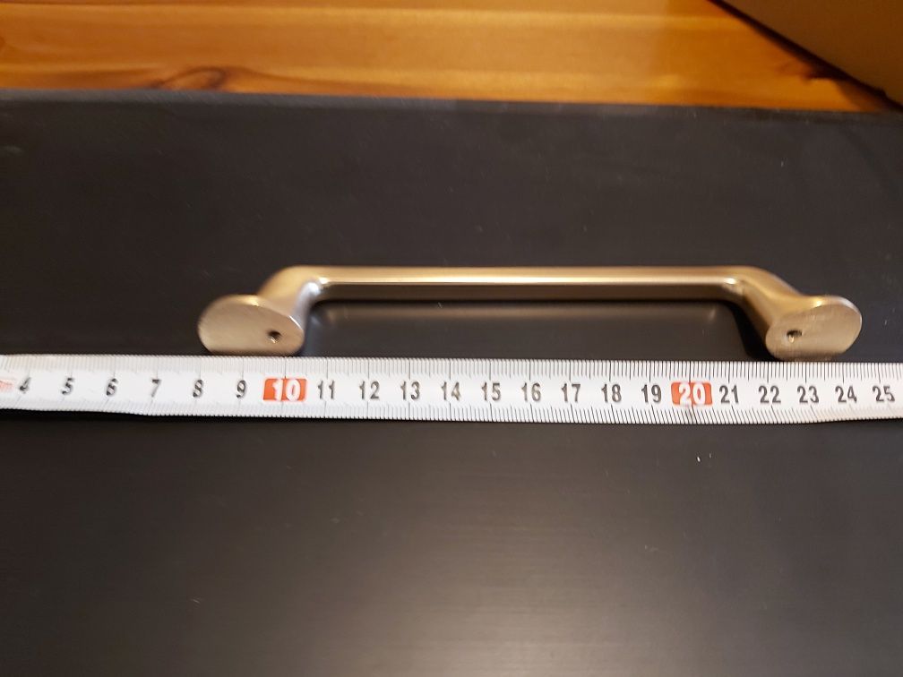 Nowe uchwyty meblowe 9 sztuk GTV Fabricio 128 mm złoto szczotkowane