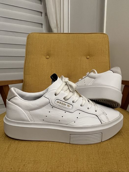 Sneakersy damskie Adidas Sleek, skóra naturalna roz. 38,5