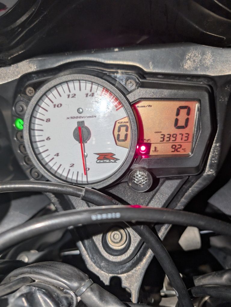 Suzuki GSX 750 R