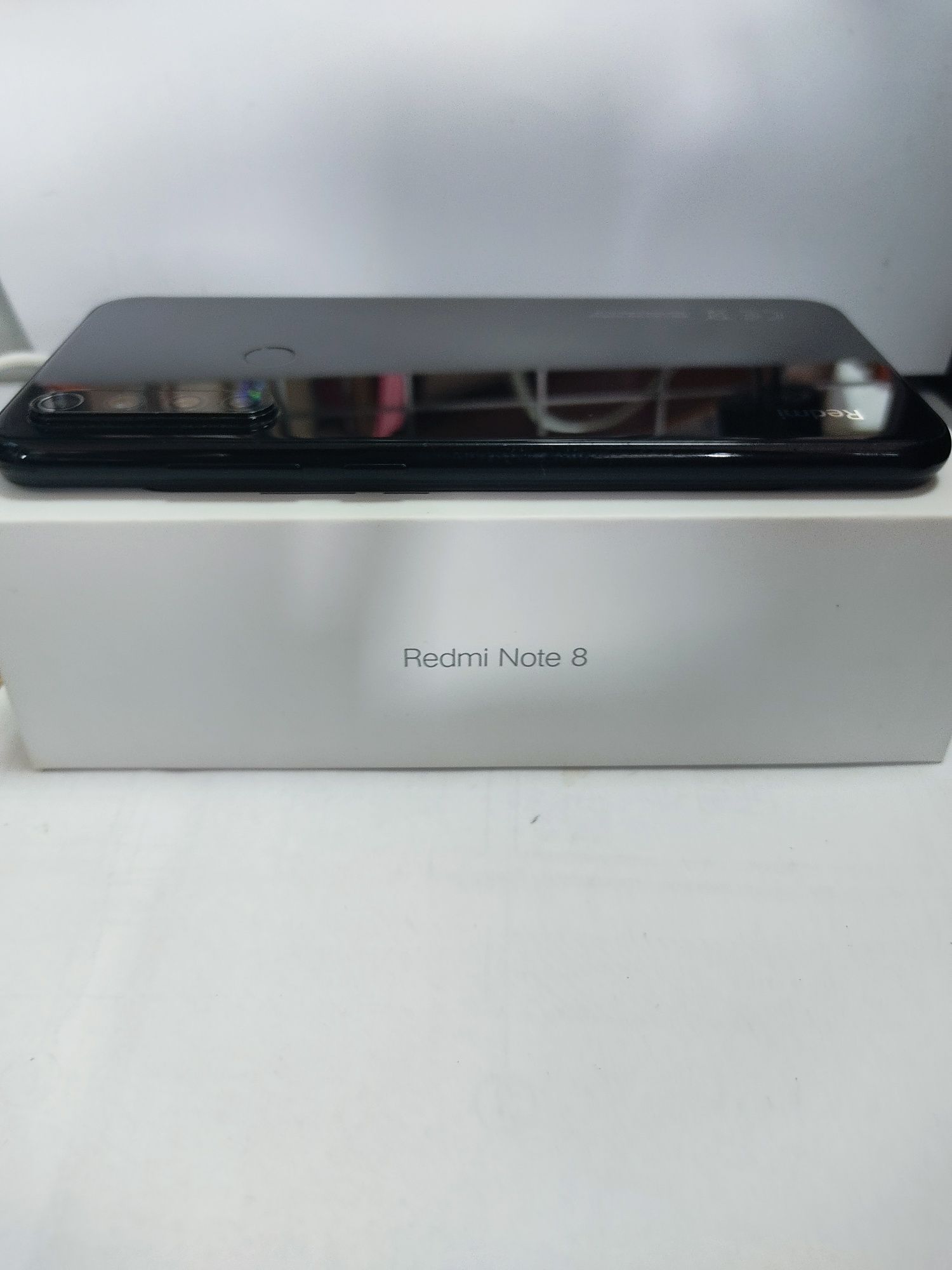 Redmi Note 8 4+1/64 gb