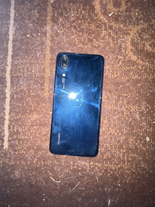 Huawei P20 4GB ram/64GB pamięci