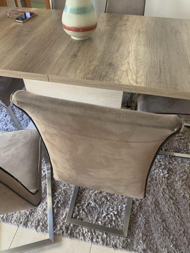 Cadeiras para mesa de jantar