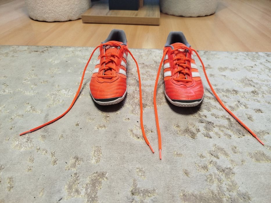 Halówki adidas Sala