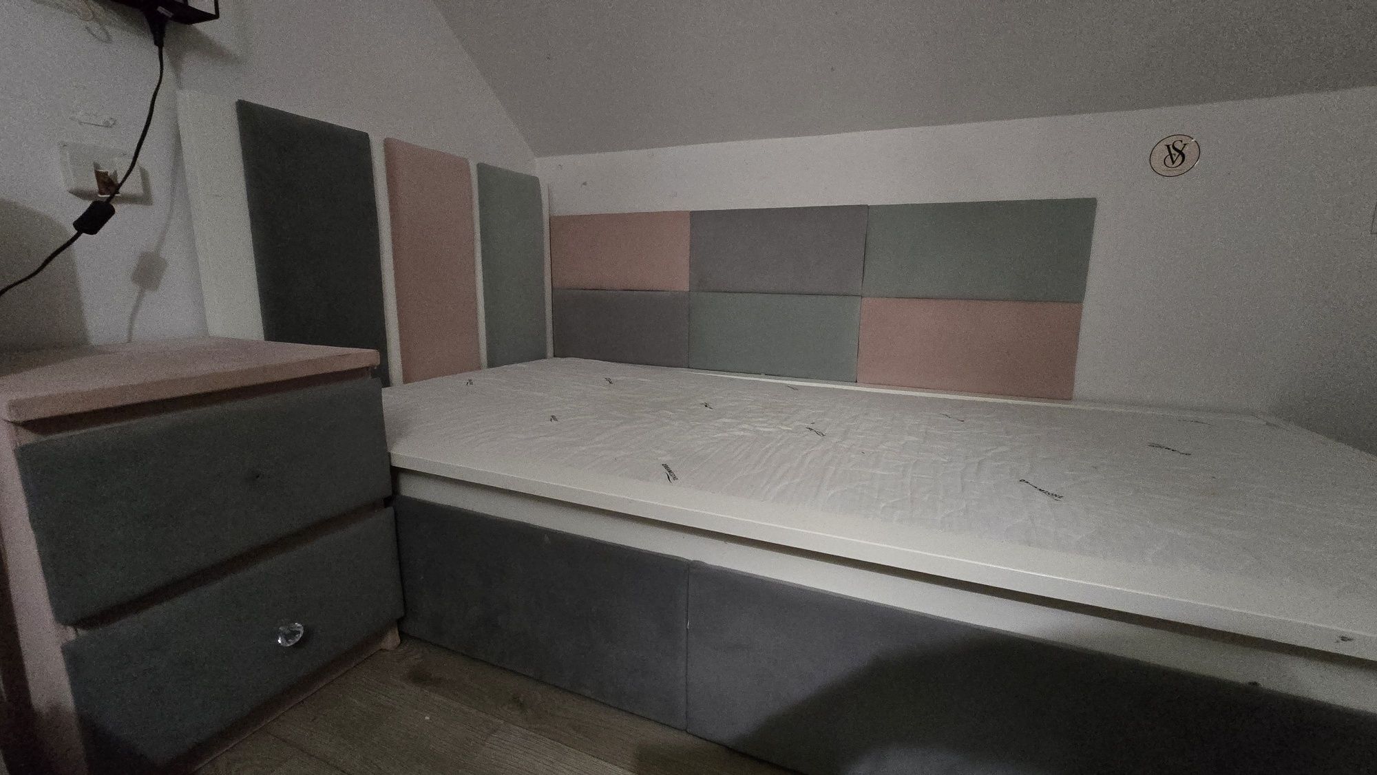 Łóżko Ikea Malm 90 plus komoda plus panele