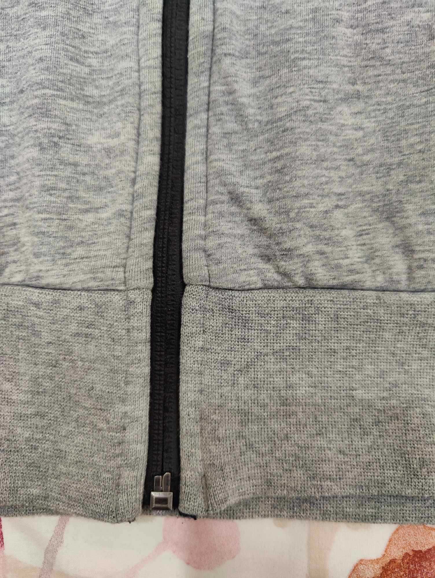 Casaco cinzento da Fox tam. XL excelente estado